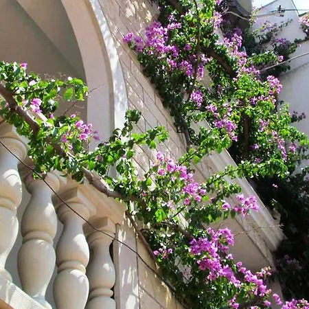 Apartment Apartments Ratac Makarska *