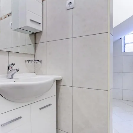 Apartments Ratac Makarska *